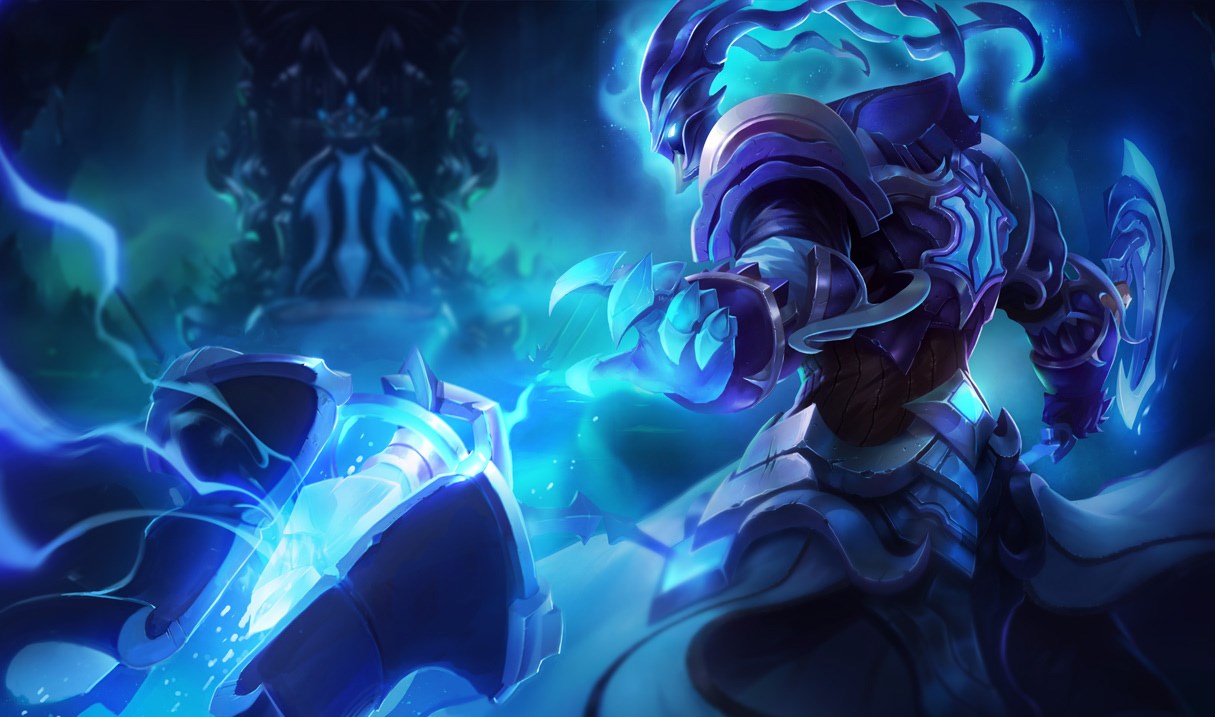 EB24Tips #2 - Is playing with a premade better? Will it make you improve